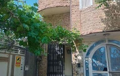 یک باب منزل مسکونی 69 متر