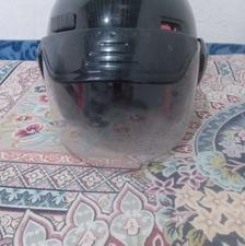 یک عدد کلاه کاسکت