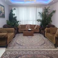 مبل 9 نفره و میز وسط برون شیشه