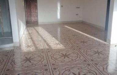 120طبقهدوم کفها سرامیک 2خواب پذیرایی بزرگ کارمنداندوم