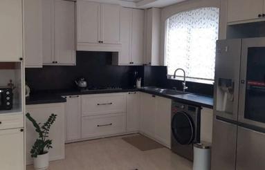فروش آپارتمان 140 متری فول امکانات مرکز شهر