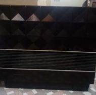 یک عدد بخاری گازی ارج