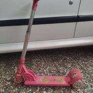 اسکوتر دخترونه