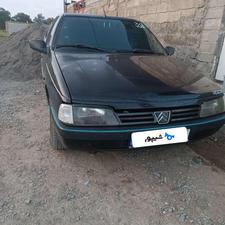 پژو 405 مدل 83 به فروش میرسد