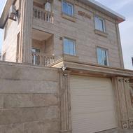 ویلا حیاط دار