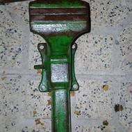 گیره. سنگ رومیزی. سمباده. اتو. تست لوله. پیچ بندبرقی.فرز و..