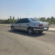پژو 405 بدون رنگ و ضربه فقط افتاب سوختگی داره