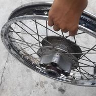 چرخ عقب هوندا