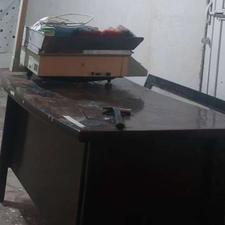 میز چوبی در حدنو