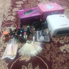 لوازم. کاشت ناخن به فروش میرسد
