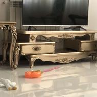 میزتلویزیون بسیار شیک
