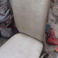 ده دوازده عدد صندلی پایه فلزی تشک پلاستیکی فروشی