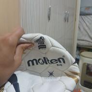 توپ فوتبال molten
