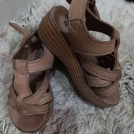 لباس بچگانه و نوزادی انواع کفش