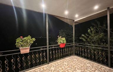 اجاره ویلا تک خواب با تراس بزرگ