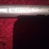 آچار چرخ چهار شاخه DIAMOND