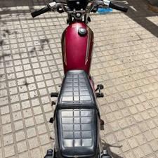 هندا 125cdl