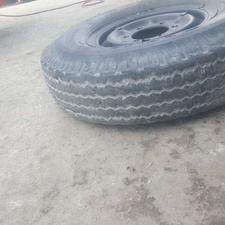 لاستیک عقب نیسان