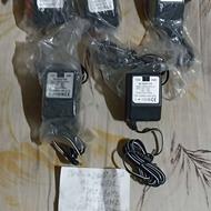 پنج عدد آدابتور AC-110/240ودوعددادابتور AC127/240