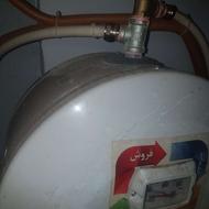 آب گرم کن برقی دیواری