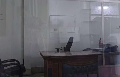 دو مغازه ده متری کنار هم داخل پاساژ