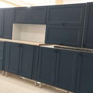 کابینت آشپزخانه بصورت استاندارد و بالا و پایین