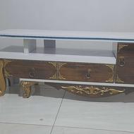 میزتلویزیون