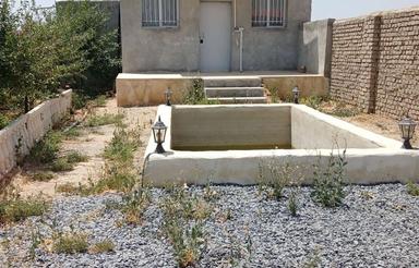 ویلا چهاردیواری 550مترجاده میقان پشت تالارکویر