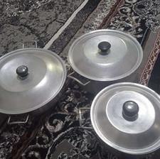 دو عدد قابلمه و ماهیتابه به فروش میرسد