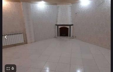 60 متری واقع در سه راه ورامین