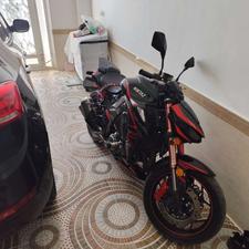 نیکتاز z1000 مدل 1402 درحد خشک کم کار