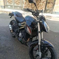 بنلی 180s مشکی