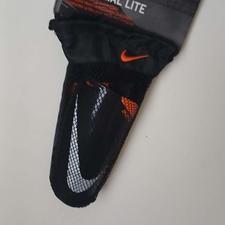 ساقبند ورزشی فوتبال NIKE،اسکیت رولربلید،عینک تحصصی شنا