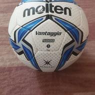 توپ فوتبال molten مدل vantaggio5000 سایز5