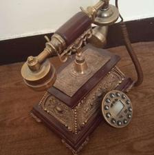 تلفن طرح قدیمی