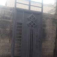 خدمات کار جوشکاری درب و پنجره