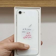 در حد. نو پلمپ iPhone Se 2020 128