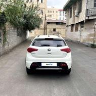 لیفان X50 اتوماتیک 1395 سفید