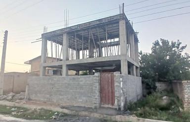 92 متر زمین 147 متر بنا نیمه ساز نیمه کاره فرح آباد